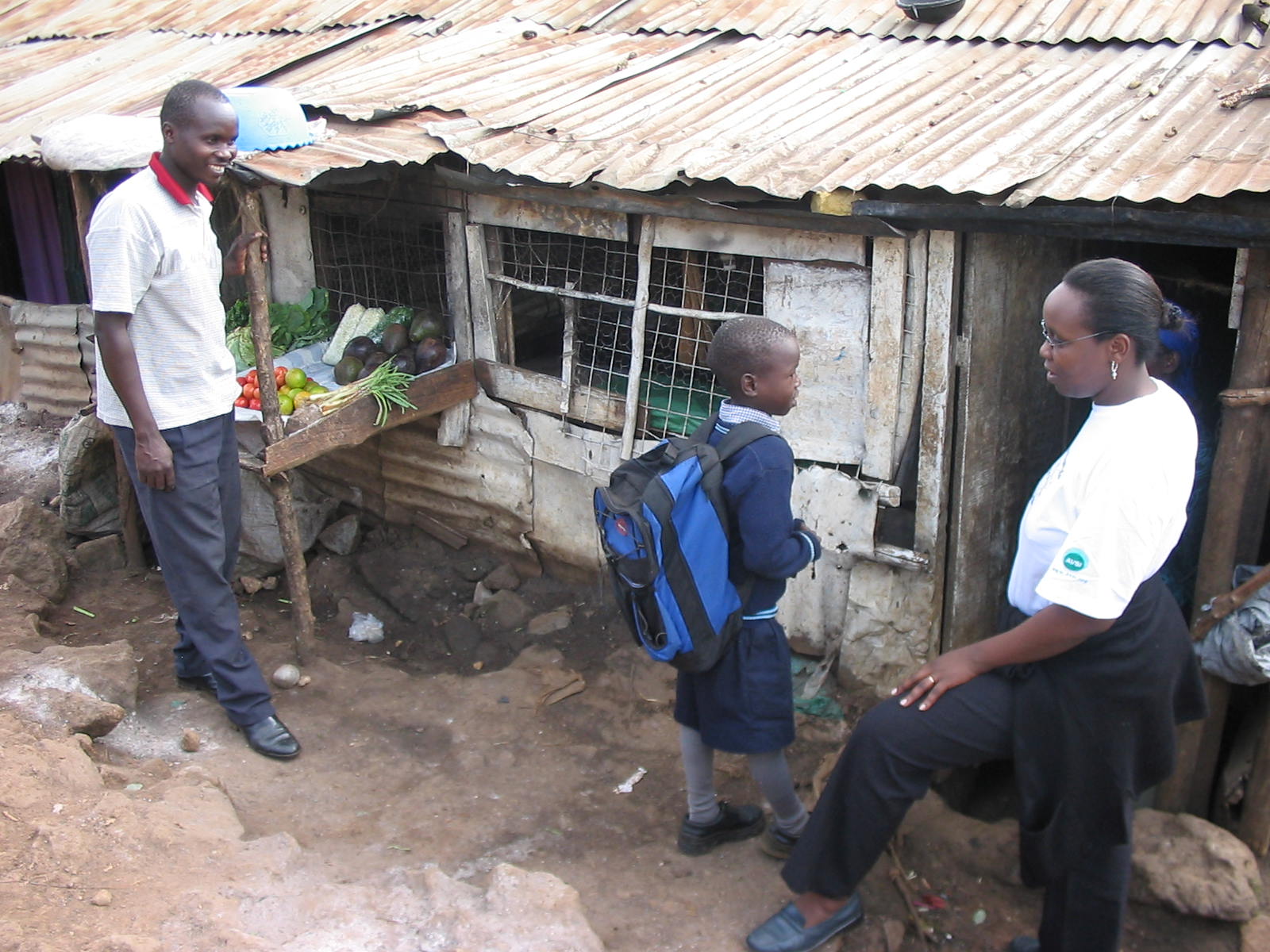 2007 - Romana conducts a home visit in Kibera