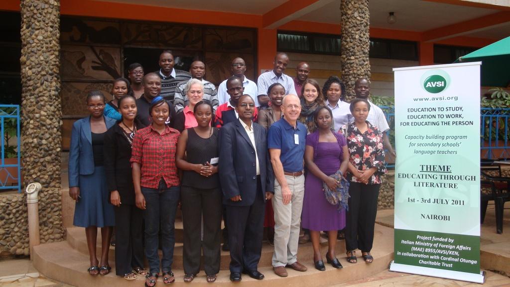 2011 - Teachers participating in a capacity building program