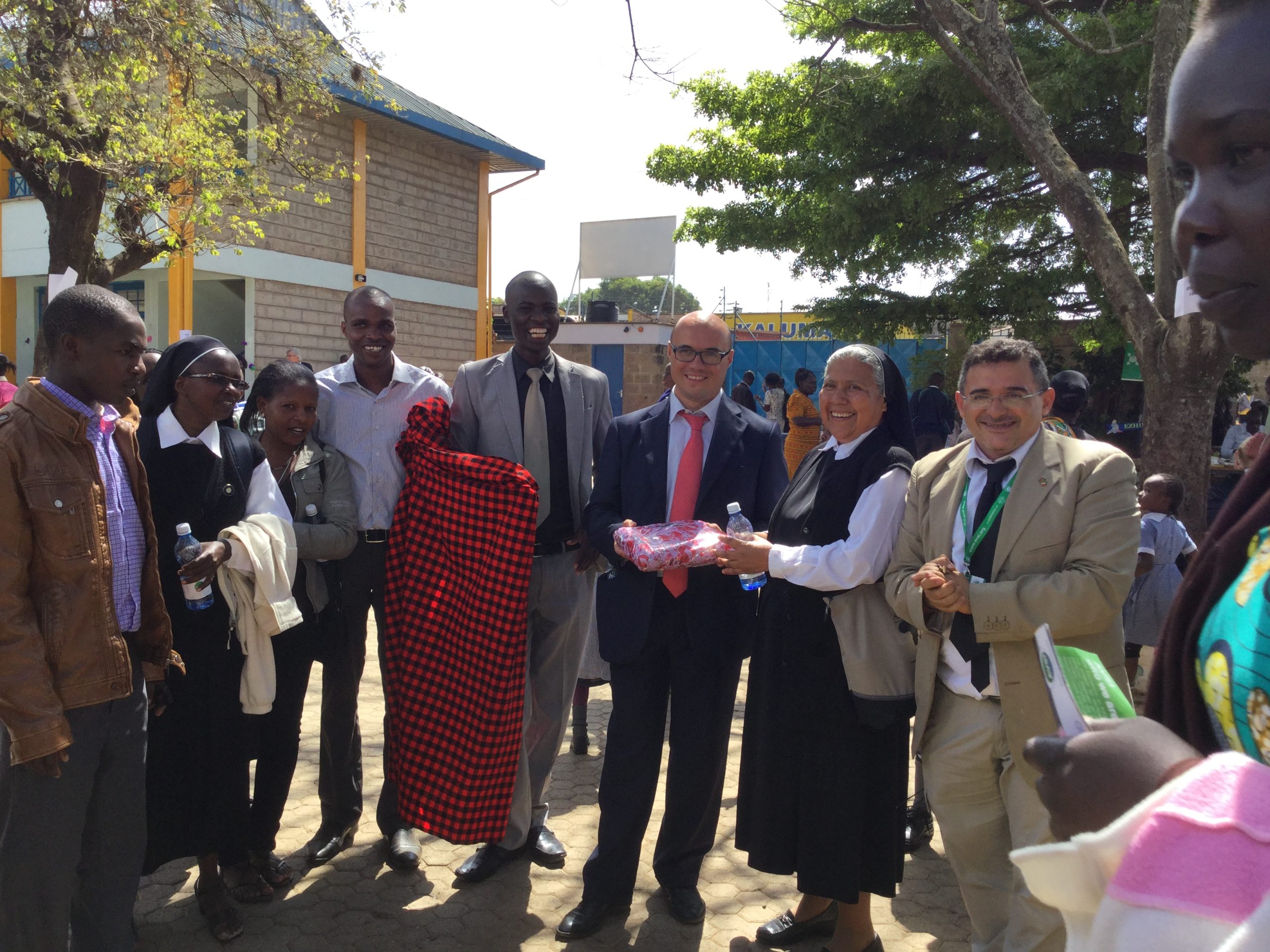 2016 - AVSI celebrates 30 years of presence in Kenya and welcomes Andrea