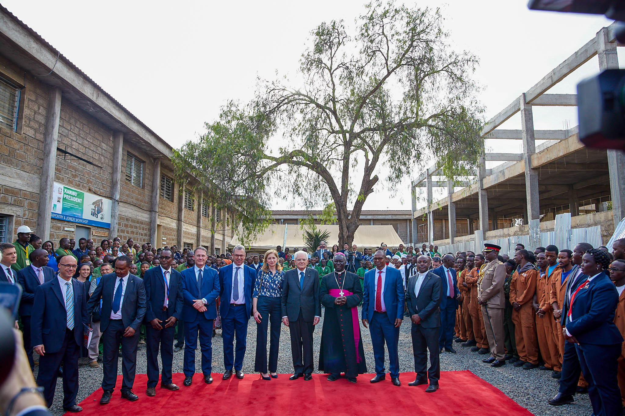 2023-Group-photo-during-Italys-president-Sergio-Matarellas-visit-to-St.-Kizito-VTI