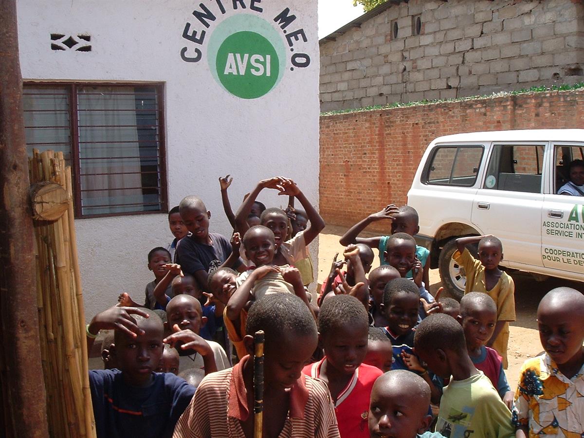 AVSI Burundi 2006 15