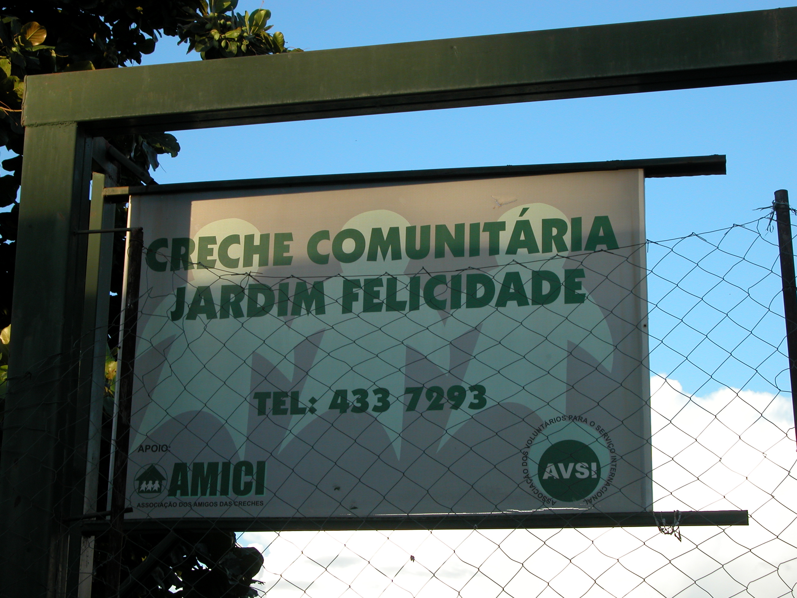 Alfonso Ceresani, "Jardim Felicidade" (Brasile, 2004) - Alfonso Ceresani, "Jardim Felicidade" (Brasile, 2004)