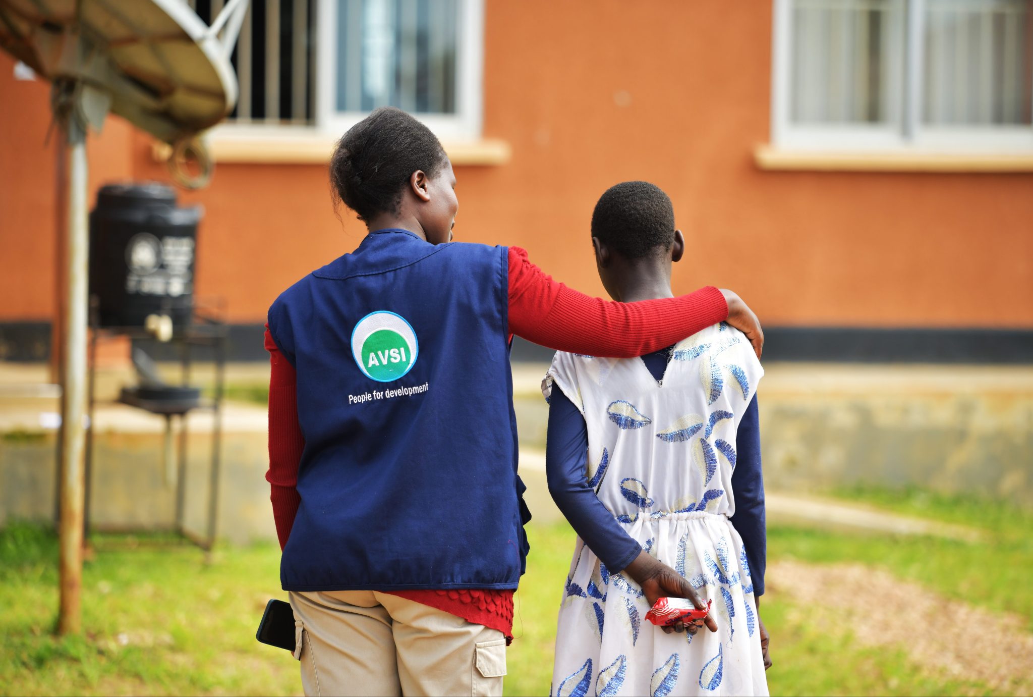 Working with children and youth HIV+ in Uganda | AVSI