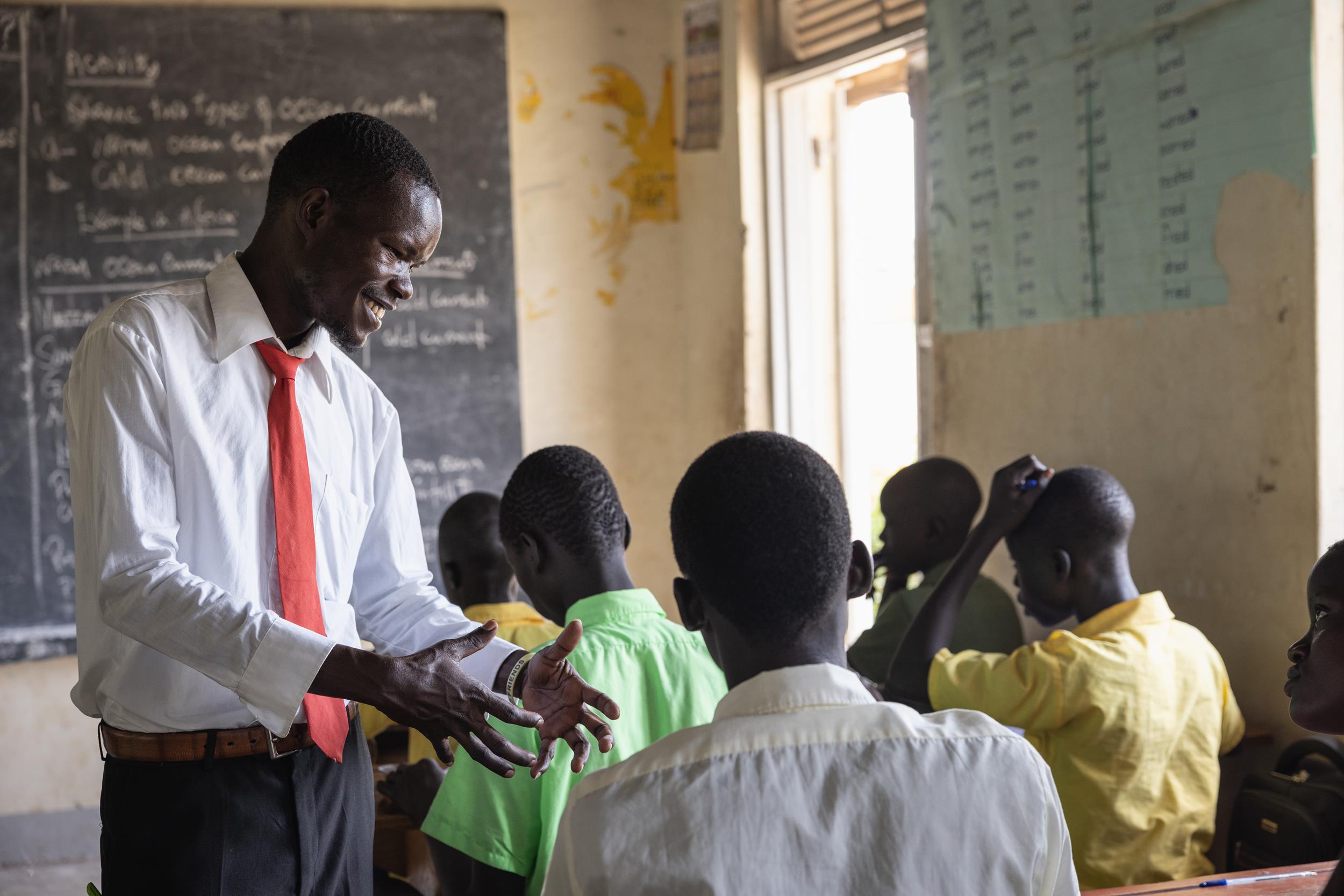 A teacher trained by AVSI in Palabek refugee settlement
